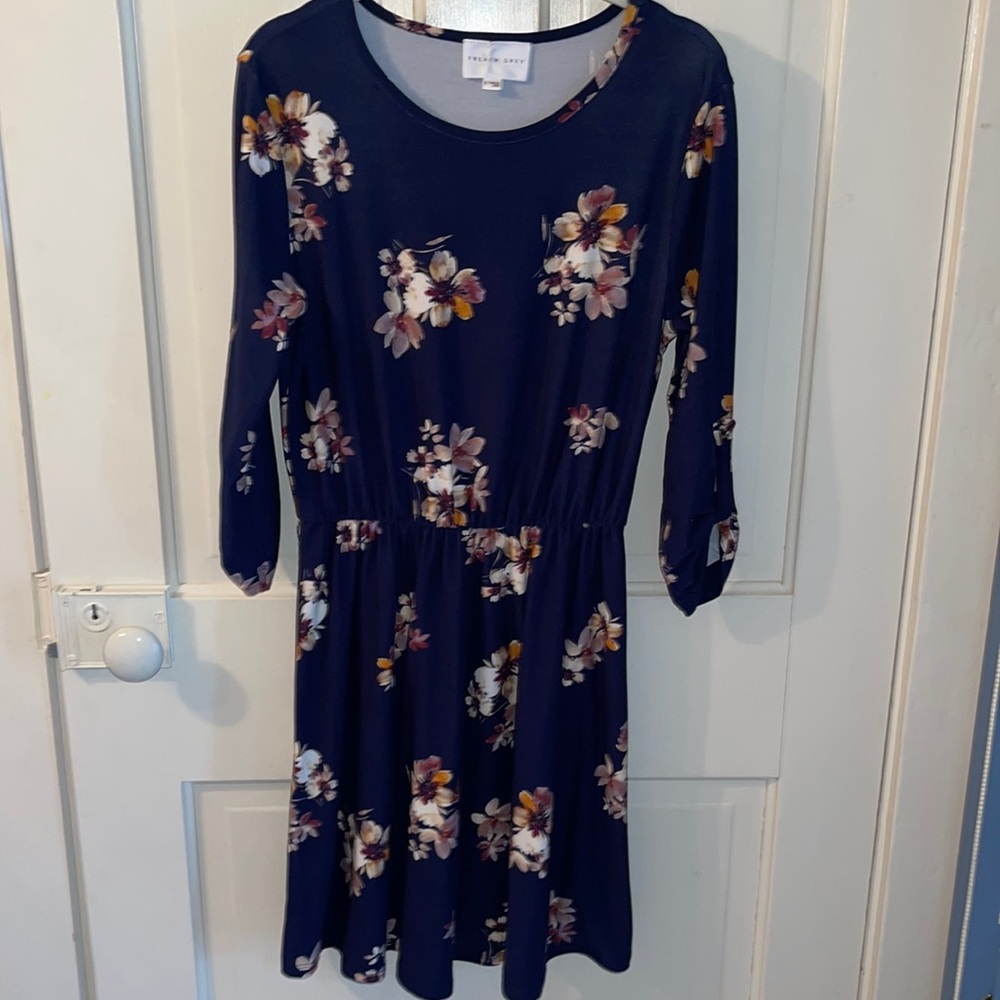 French grey 3/4 sleeve dress